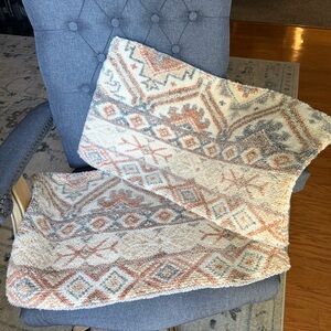 Set of 2 Pottery Barn Birch Handknotted Lumbar Pillow Covers